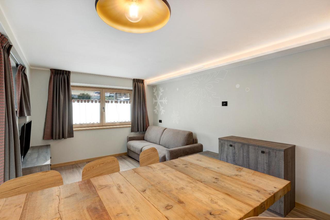 ליביניו Snow Mountain Planet Suite House מראה חיצוני תמונה